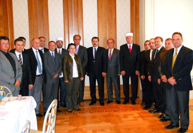 Batı Trakya heyeti Türk Dünyasından sorumlu Devlet Bakanı Faruk Çelik ile görüştü