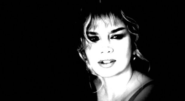 Sezen Aksu – Ne Haber Aşktan Remix