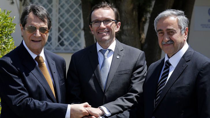 Atina’ya ve Rum tarafına ‘2016’ baskısı