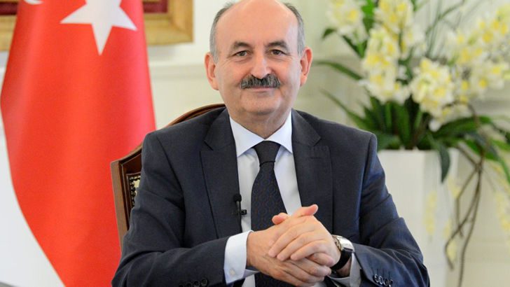 Batı Trakyalı Dr. Mehmet Müezzinoğlu yeniden bakan oldu